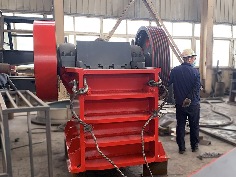 中意PE系列顎式破碎機即將發(fā)貨